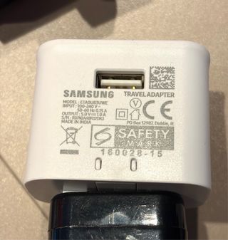 Caricatori e cavi Samsung, Amazon, One+