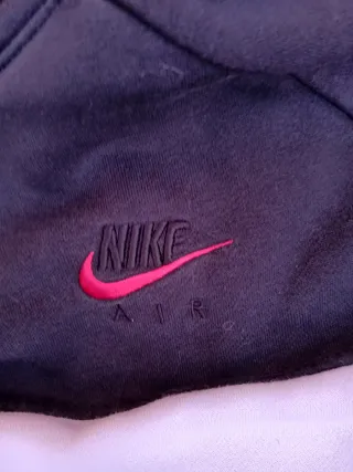 Sudadera Nike Air Negra y Blanca