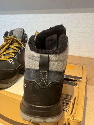 Botas de montaña Quechua impermeables