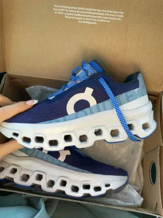 Zapatillas On Running Cloudtilt Azul/Blanco