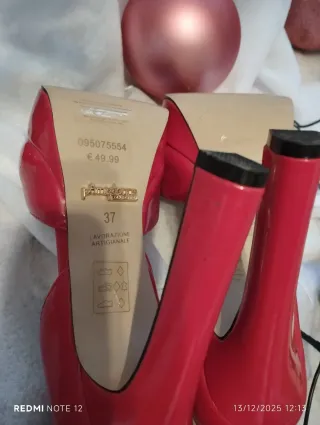 Zapatos de fiesta rojos