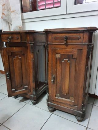 Coppia Comodini Antichi Noce Fine '700