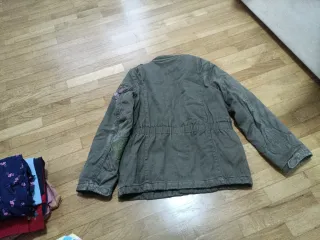 Cazadora Guess Verde Flores