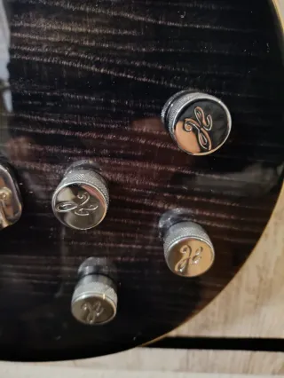 Guitarra Eléctrica Hagstrom Dark Suede Negra