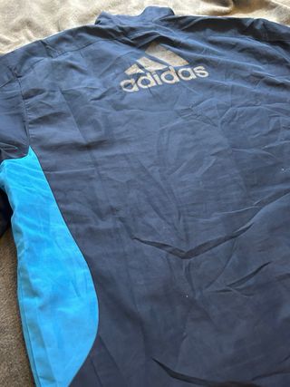 Chaqueta deportiva Adidas azul