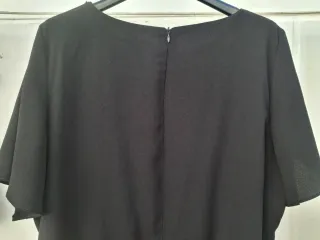 Mono Negro Talla 48 Medidas en descripción