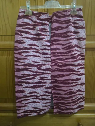 Falda estampada cebra rosa y morado