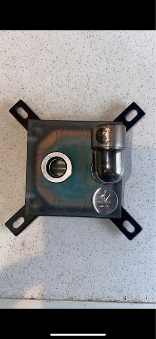 EKWB CPU Refrigeración Líquida