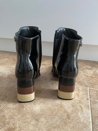 Botines Rockaway T38 Negros y Rojos