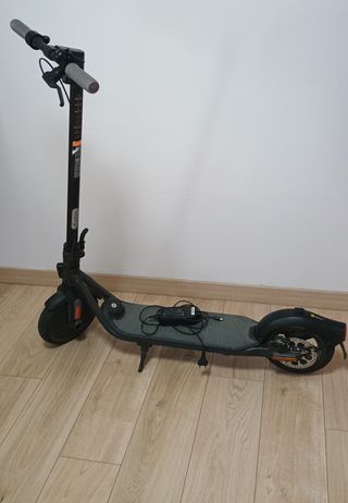 Patinete eléctrico Segway F25E II en garantía