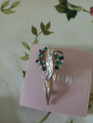 Pulsera con dije de gato y broche