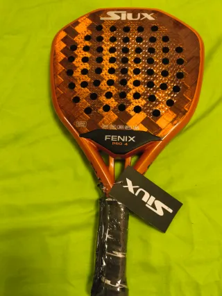 Pala de pádel Siux Fenix Pro 4