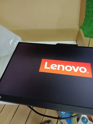 Monitor Lenovo ThinkVision T24v-10 23,8