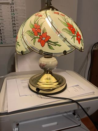 Lampada da tavolo vintage floreale