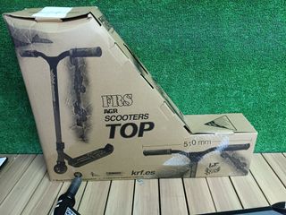 krF Patinete Agr 300 Class Gris