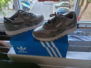 Deportivas Reebok Talla 35 Gris