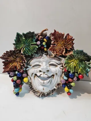 Lote 2 máscaras cerámica caras sonrientes.Italiana