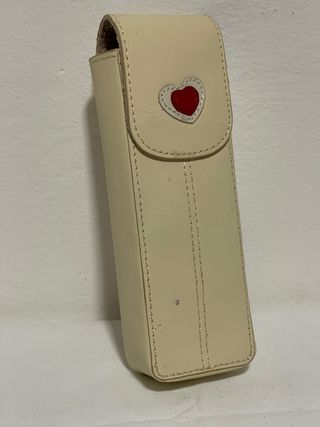 Portaocchiali THUN Pelle Cuore Rosso