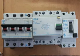 Interruptor Automático GE NID4 BD62