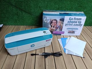 Impresora HP DeskJet 3762 multifunción con 4 meses de Instant Ink incluidos