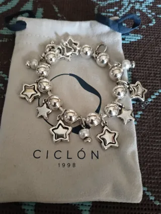 Pulsera Ciclón Estrellas y Perlas Acero