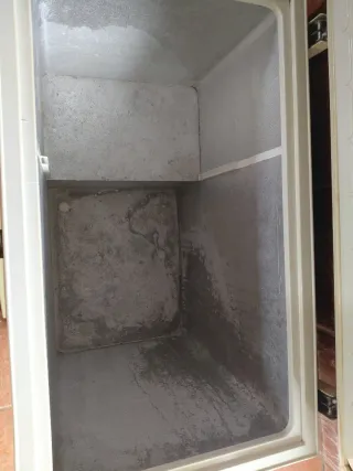 Congelatore bianco orizzontale