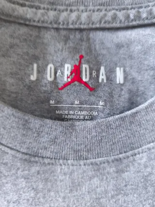 T-shirt Jordan Grigia con Logo