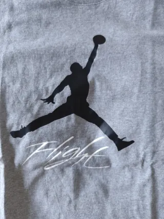 T-shirt Jordan Grigia con Logo