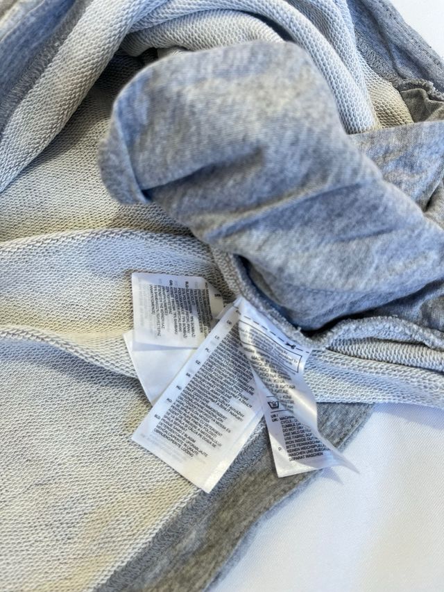 Sudadera Adidas Gris con Logo