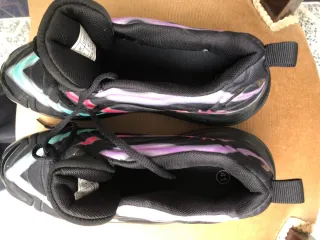 Deportivas caballero a estrenar talla 41 negras mu