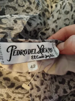 Vestido Seda Pedro del Hierro Gris