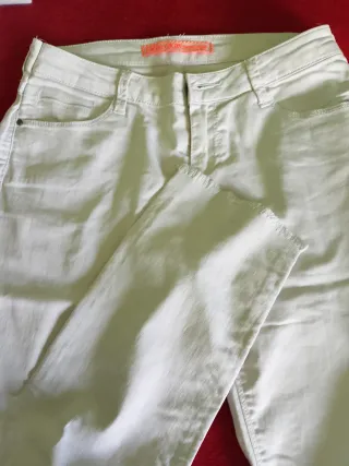 Pantalón blanco mujer