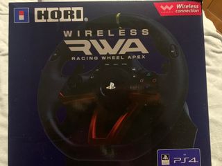 Volante e Pedali Hori PS4 Quasi Nuovo. Si vende x