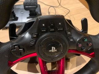 Volante e Pedali Hori PS4 Quasi Nuovo. Si vende x