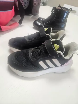 Zapatillas Adidas Niña Talla 35