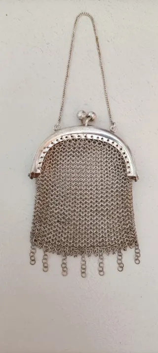 Antiguo Monedero Art Nouveau.