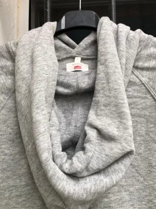 Sudadera Levi's Gris Logo