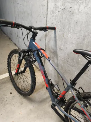 Bicicleta BH Gris y Naranja