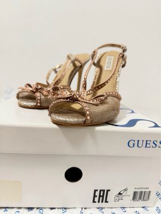 Sandalias Guess Doradas y Rosas Nuevas