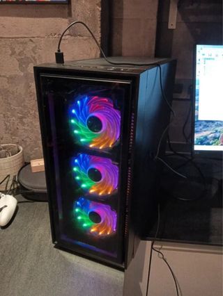 PC Gamer con Monitor