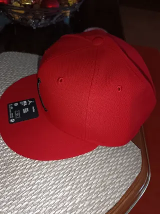 Gorra Jordan Jumpman Roja Talla M/L
