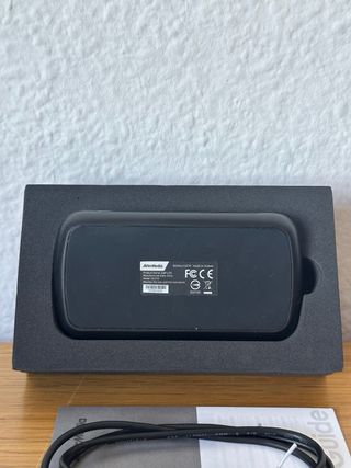 Avermedia LGP Lite GL310 en su caja