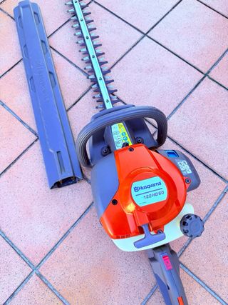 Cortasetos Husqvarna 122HD60