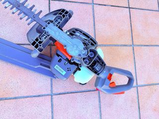 Cortasetos Husqvarna 122HD60