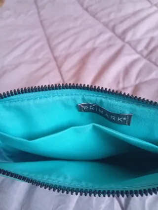 Bolso de hombro azul claro