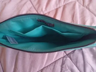 Bolso de hombro azul claro