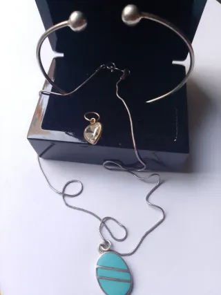 Conjunto plata: pulsera, colgante y cadena