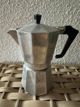 Cafetera italiana de aluminio