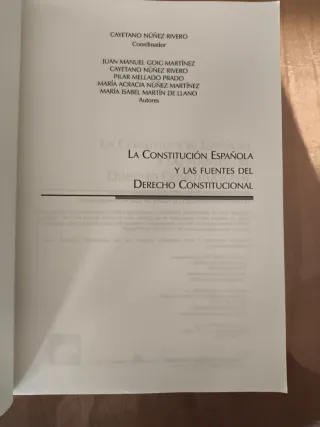 La Constitución Española y las Fuentes ...