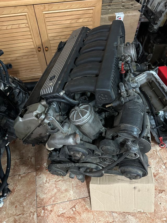 MOTOR BMW M50B25 DESPIECE